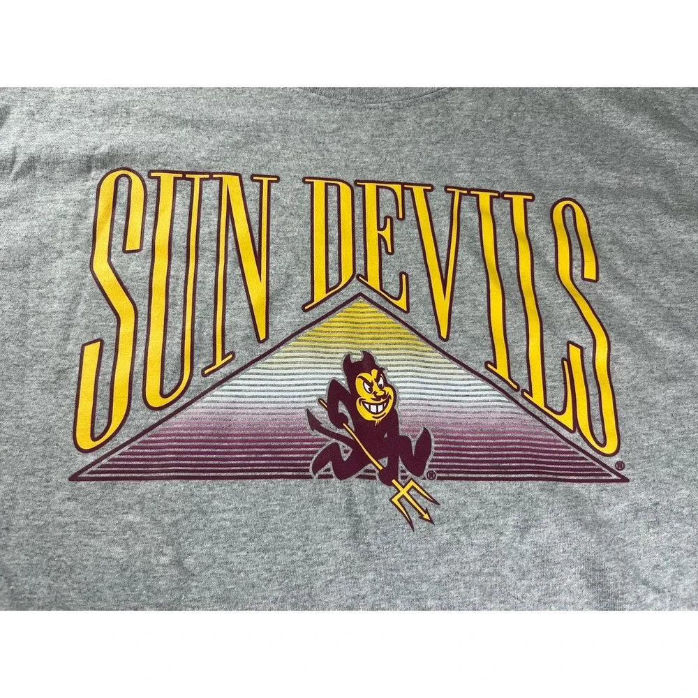 NEW Men's Captivating NCAA Arizona State Sun Devils Graphic Logo T-Shirt Gray L